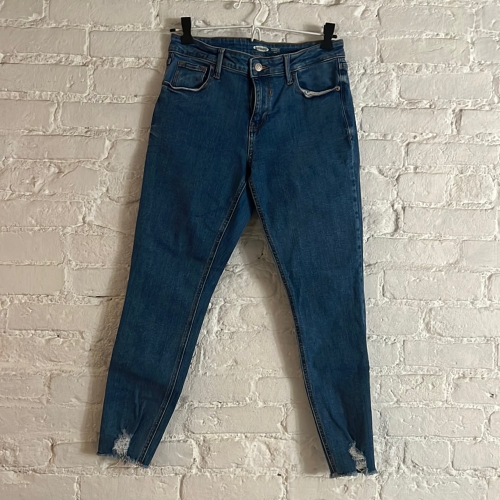 Old Navy Rockstar Skinny Jeans Raw Hem